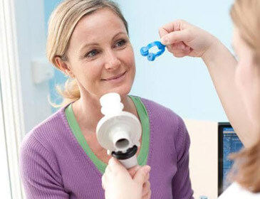 Dra Vanessa Lago, médica pneumologista em São João da Boa Vista. Exame de Espirometria